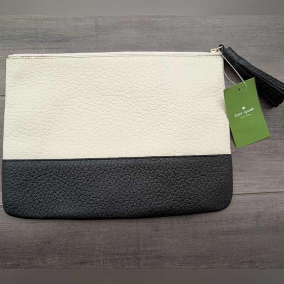 KATE SPADE Zipper Pouch Black and Cream with Striped Interior Tassel Pull NWT - Picture 5 of 9